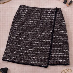 LOFT Tweed Mini Skirt Size 10 Black Red White Wrap Detail